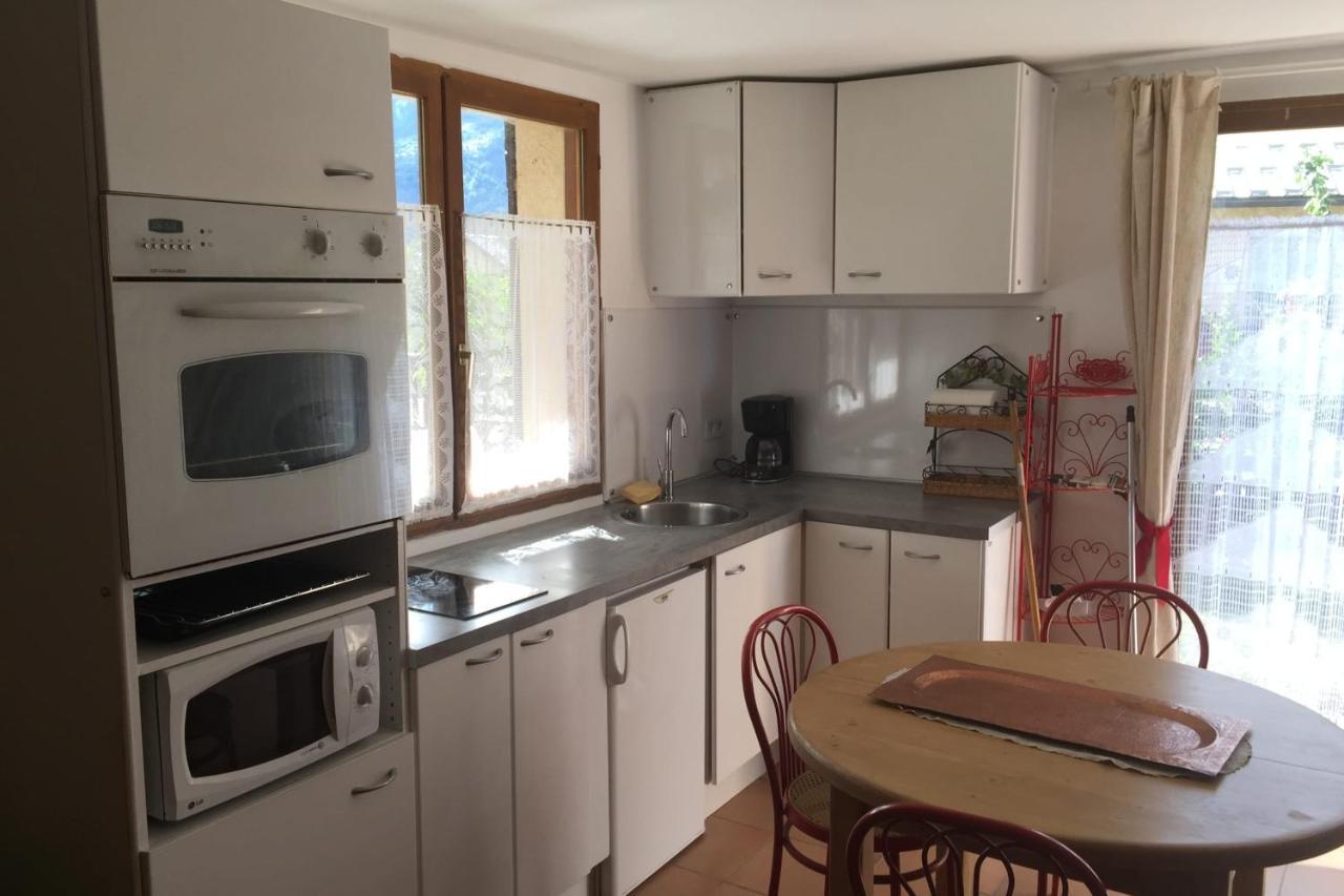 Ferienwohnung Chez Madeleine - Large T1 Mountain view Villar-Saint-Pancrace Exterior foto